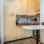 Apartmán Guesthost - Historic Elegance - In The Heart Of